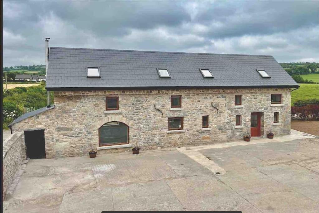 Villa Tom Rocky'S Farmyard Templemore Exterior foto